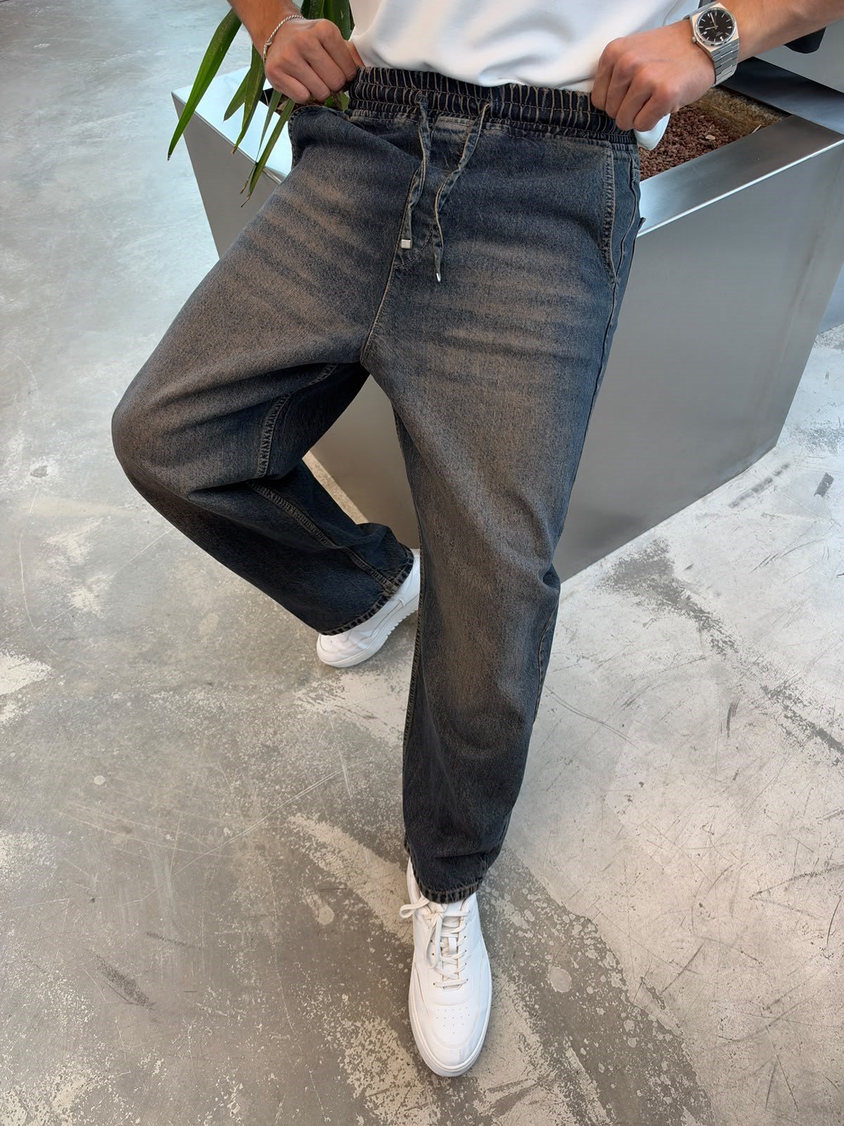 Yıkamalı Mavi Bel Lastik Kot Pantolon KP280