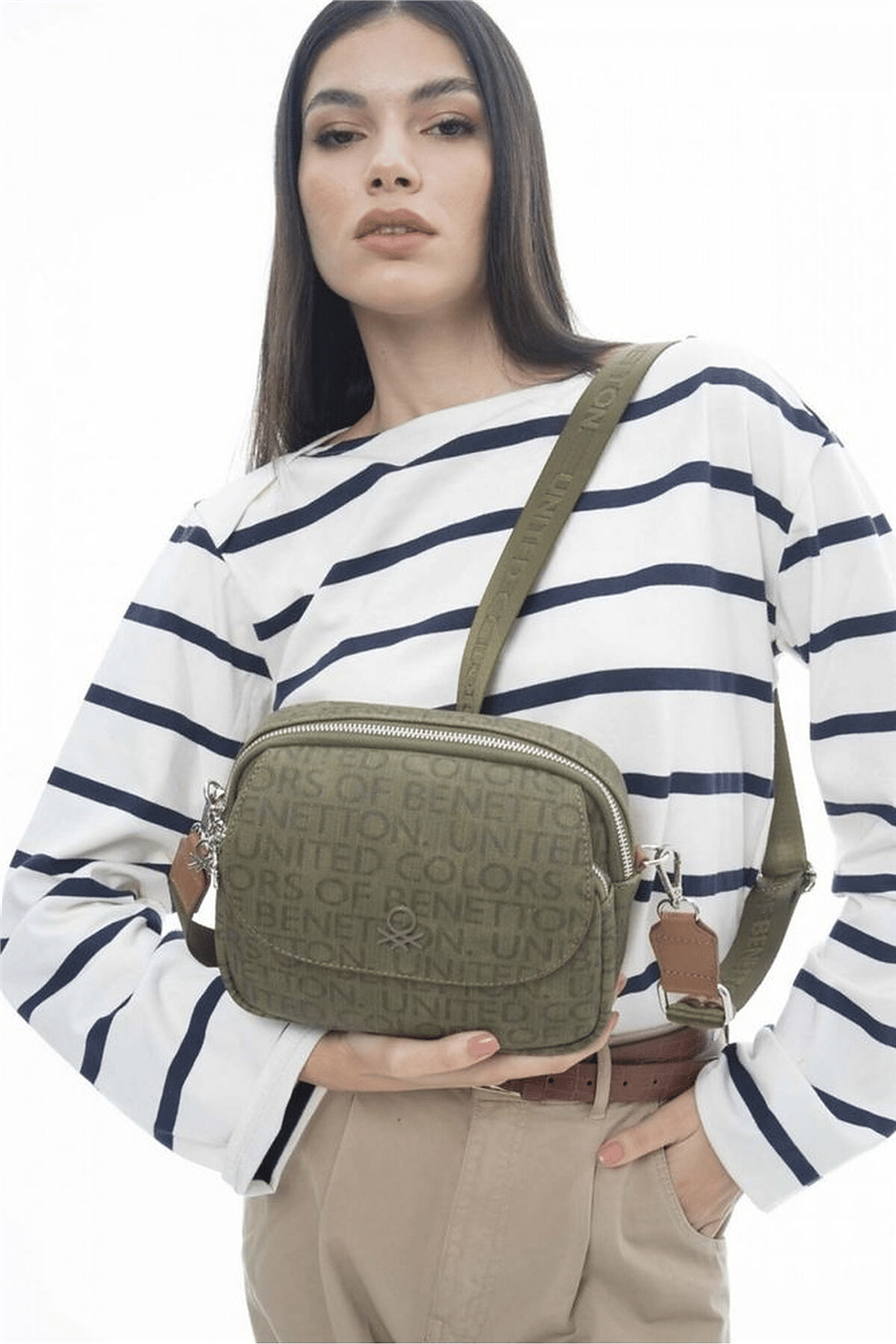 Benetton Monogram Kadın Çapraz Askılı Çanta