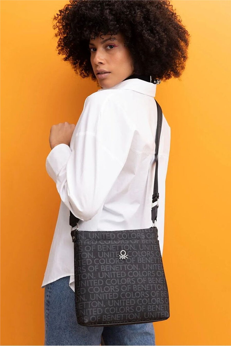 Benetton Monogram Kadın Çapraz Askılı Çanta