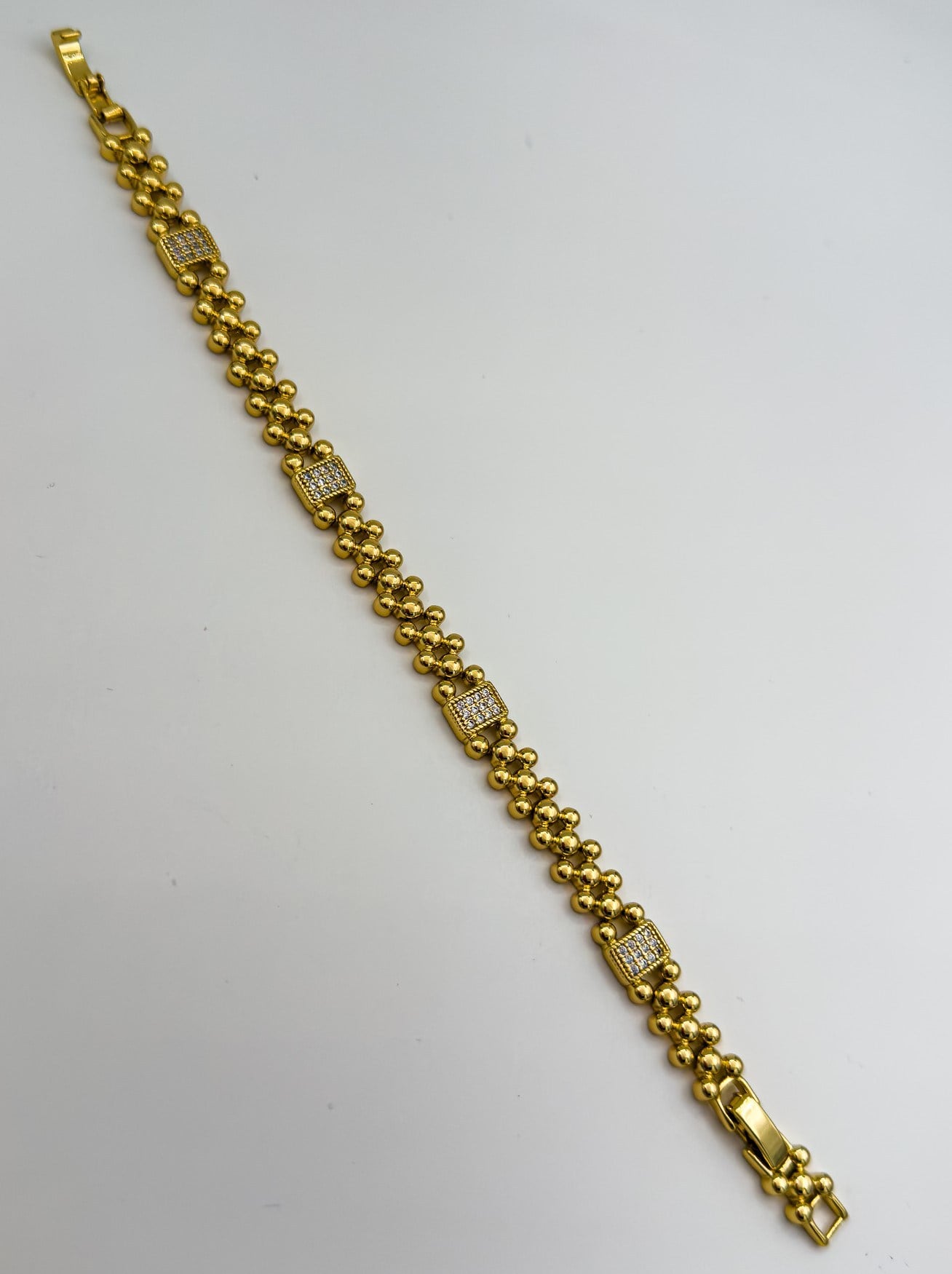 Xpg-gold-1