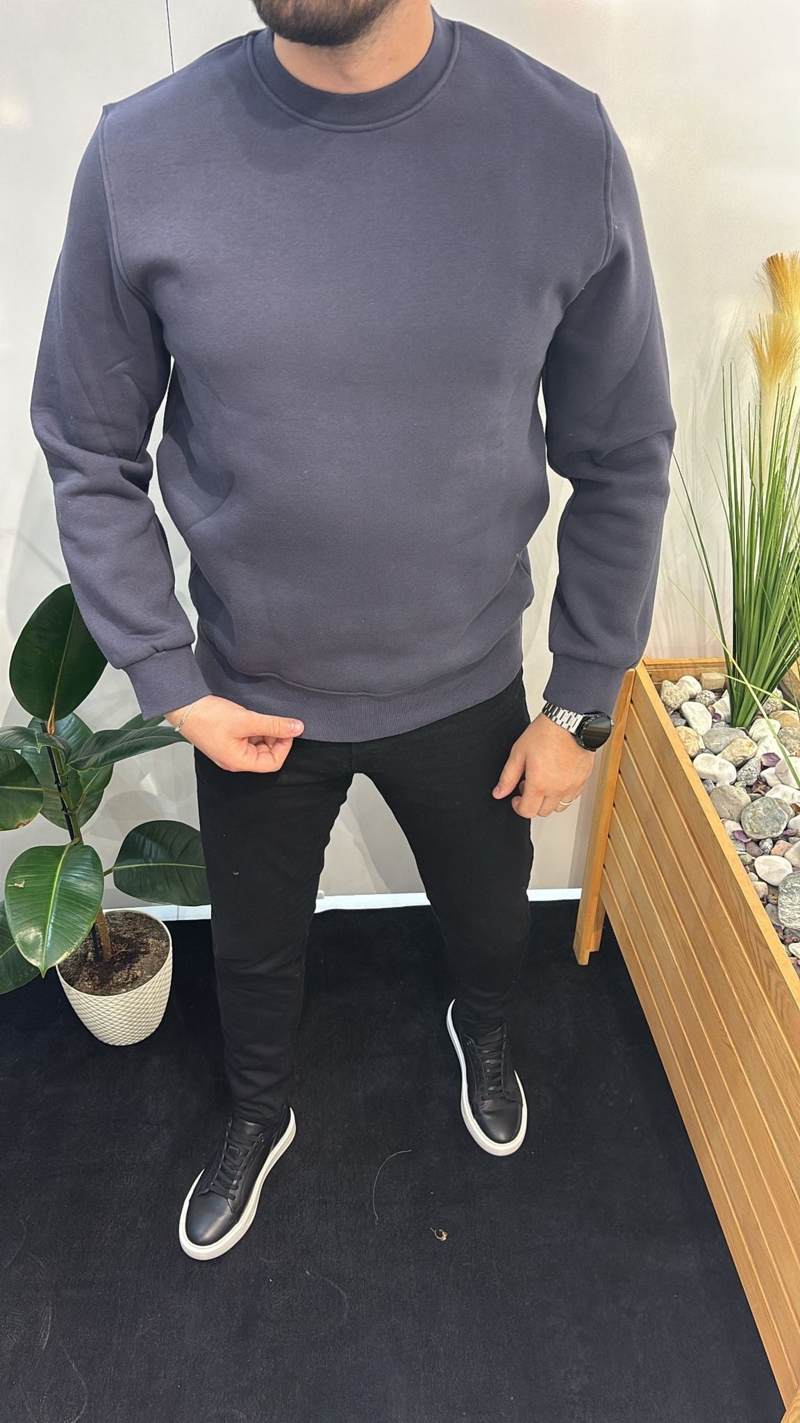 KOYU GRİ BASKISIZ SWEATSHIRT