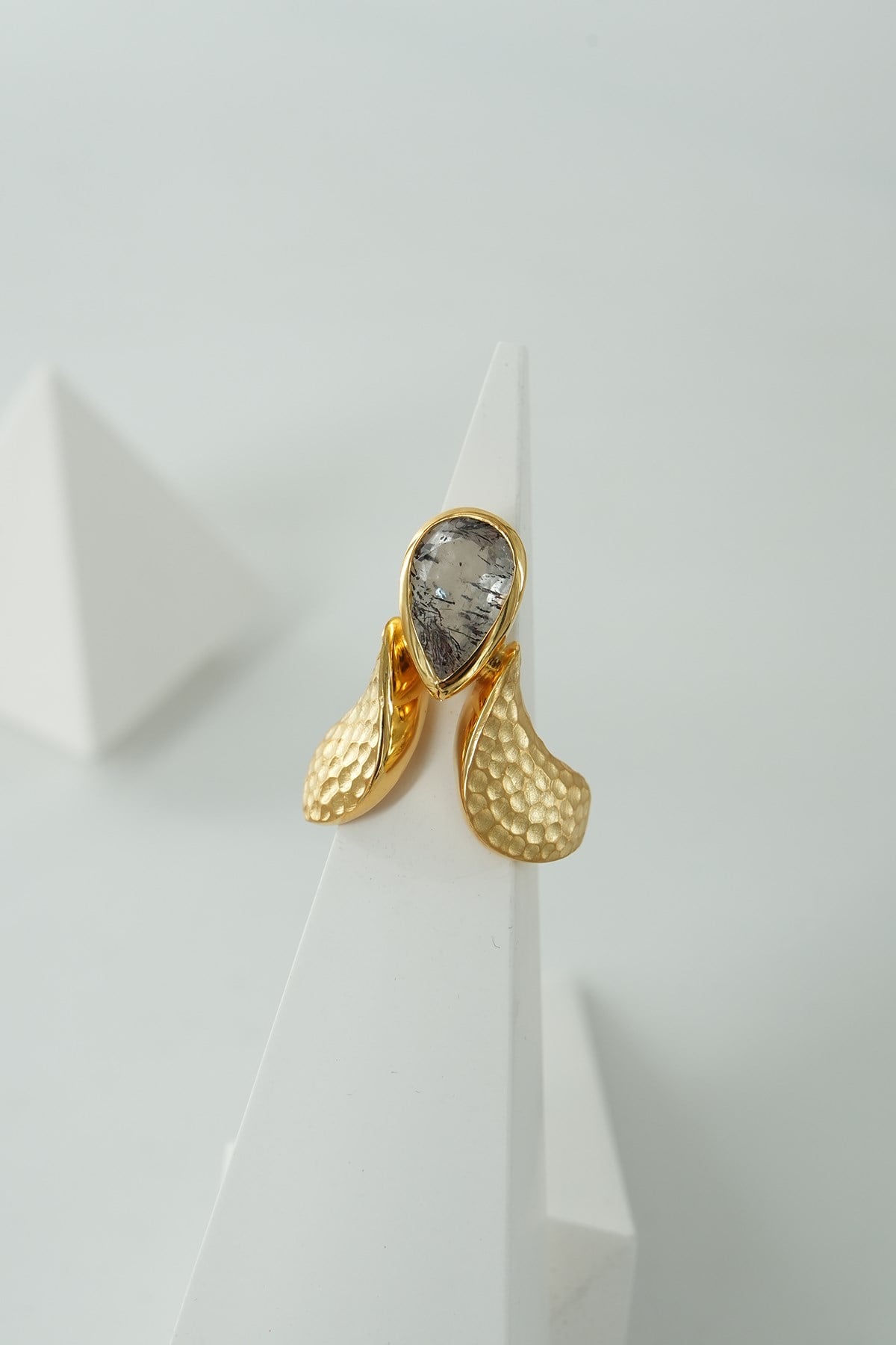 Black Rutile Taşlı Gümüş Yüzük