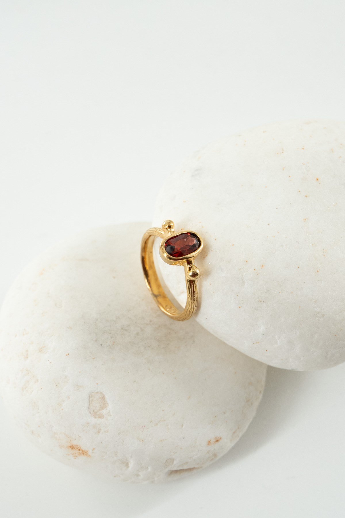 Garnet Taşlı Gümüş Yüzük