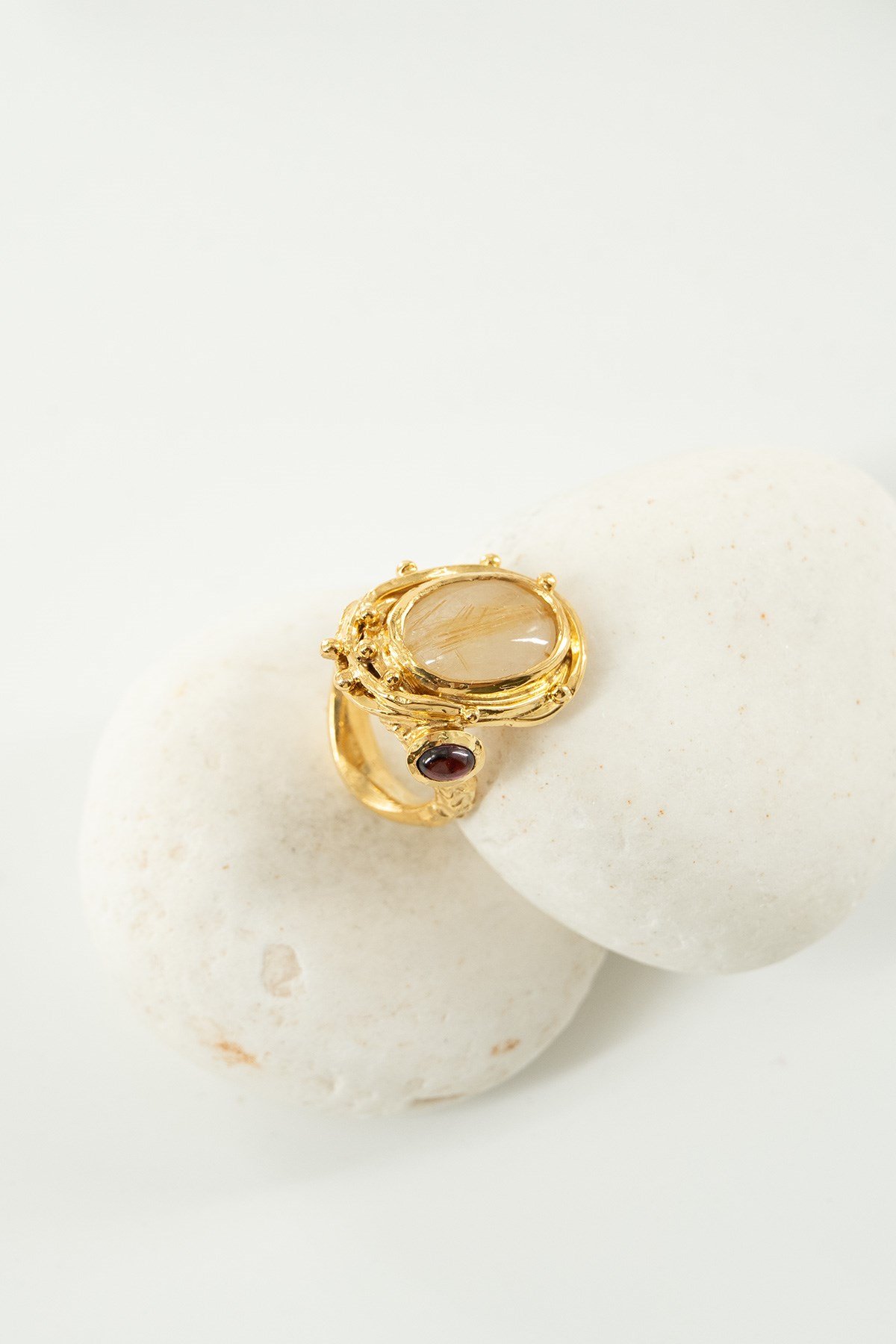 Rutilo Dorato Quarzo & Granato con Pietra Argento Anello