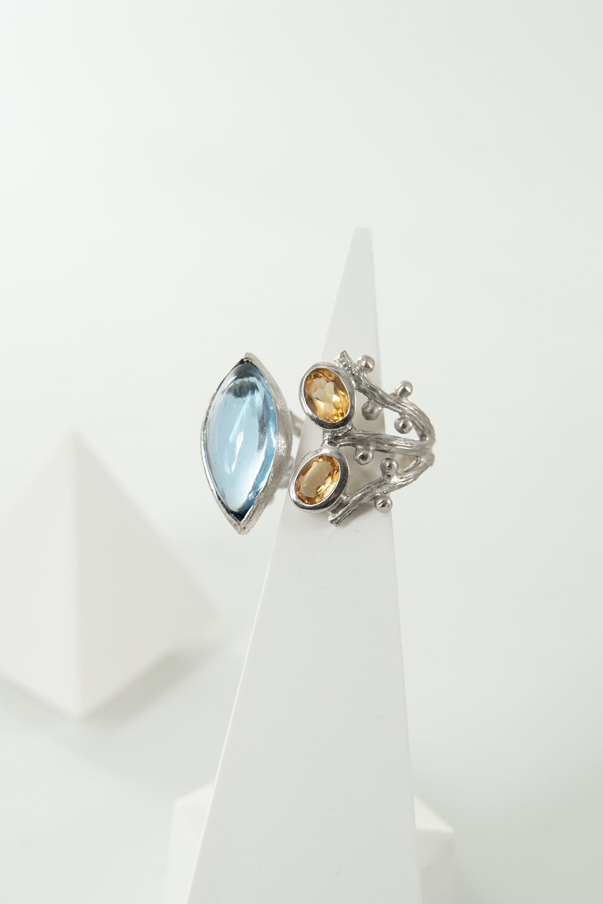Lab Blue Topaz & Sitrin Taşlı Gümüş Yüzük