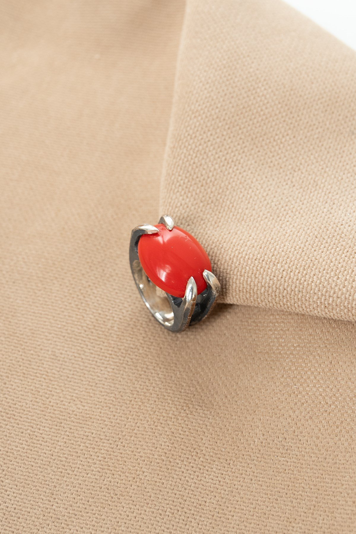 Corallo con Pietra Argento Anello