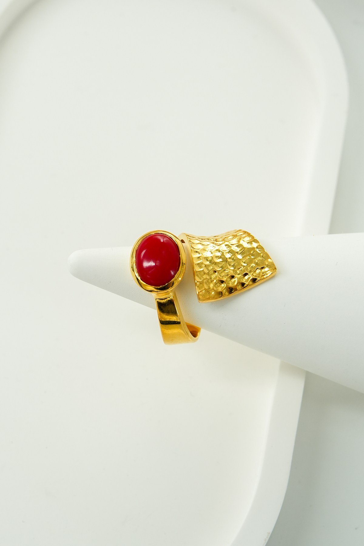 Corallo con Pietra Argento Anello
