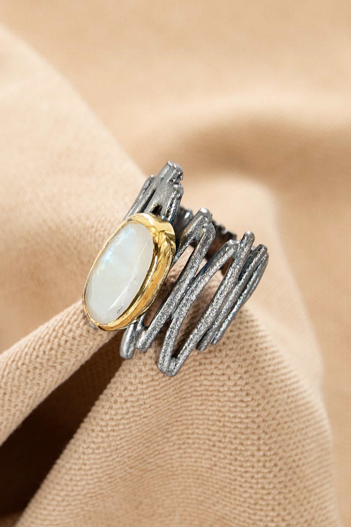 Pietra di Luna Argento Anello