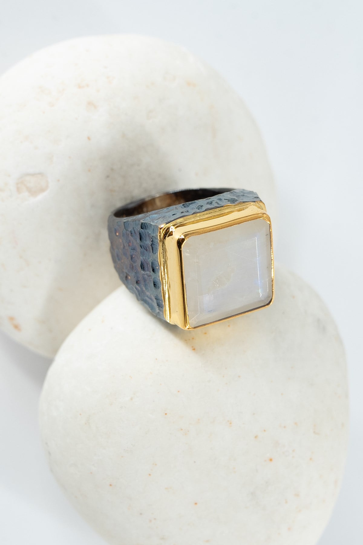 Moonstone Taşlı Gümüş Yüzük