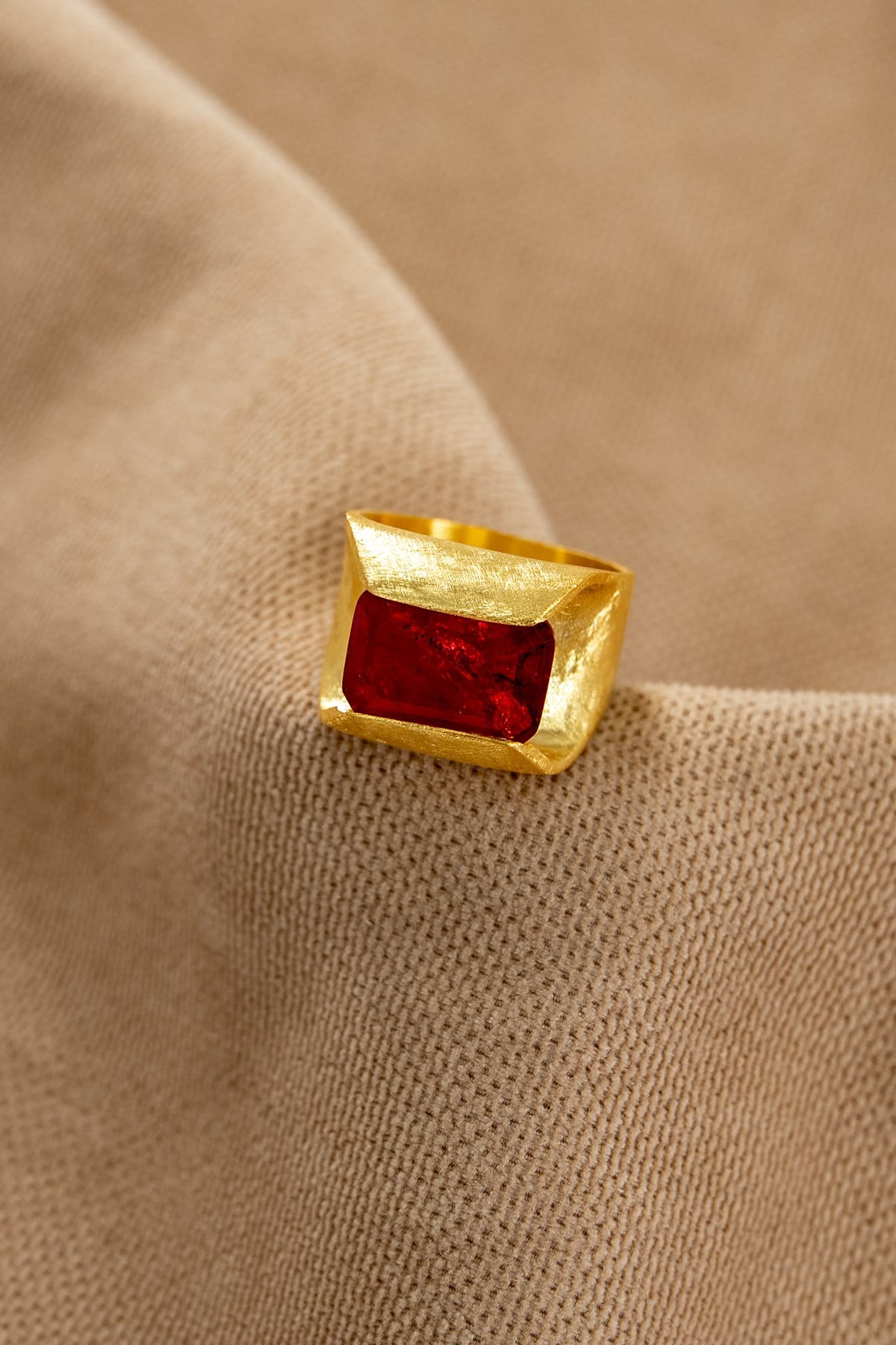 Tormalina Paraiba con Pietra Design Anello