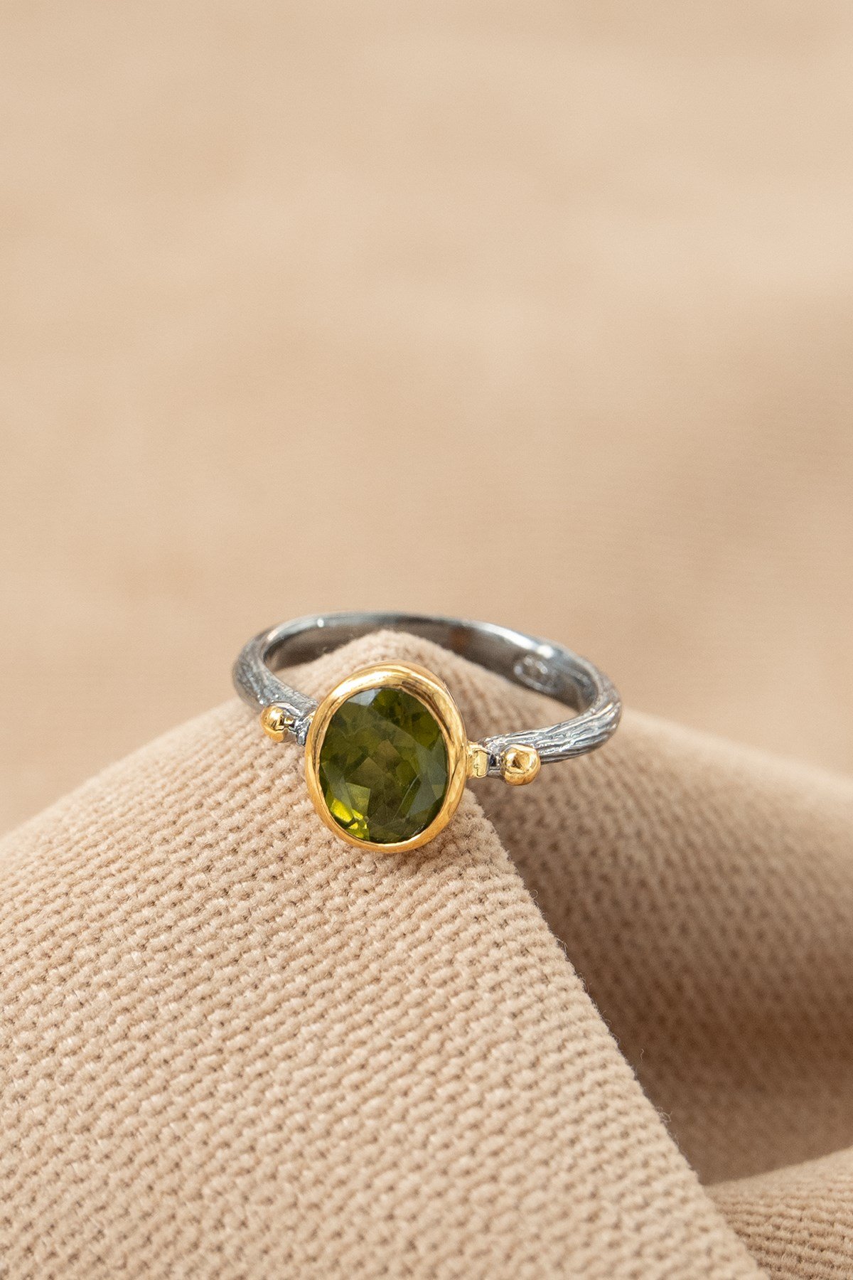 Peridot Gümüş Yüzük