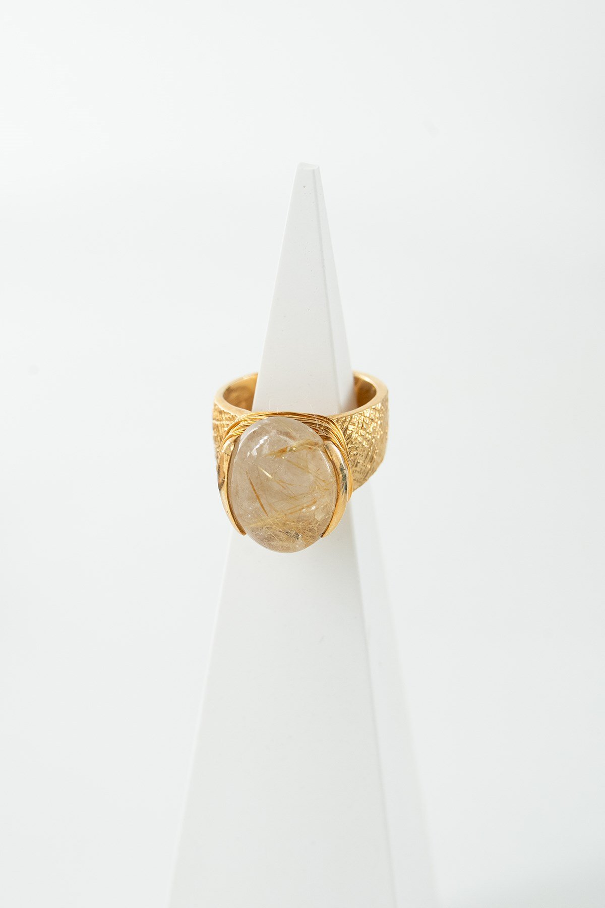 Rutilo Quarzo con Pietra Argento Anello
