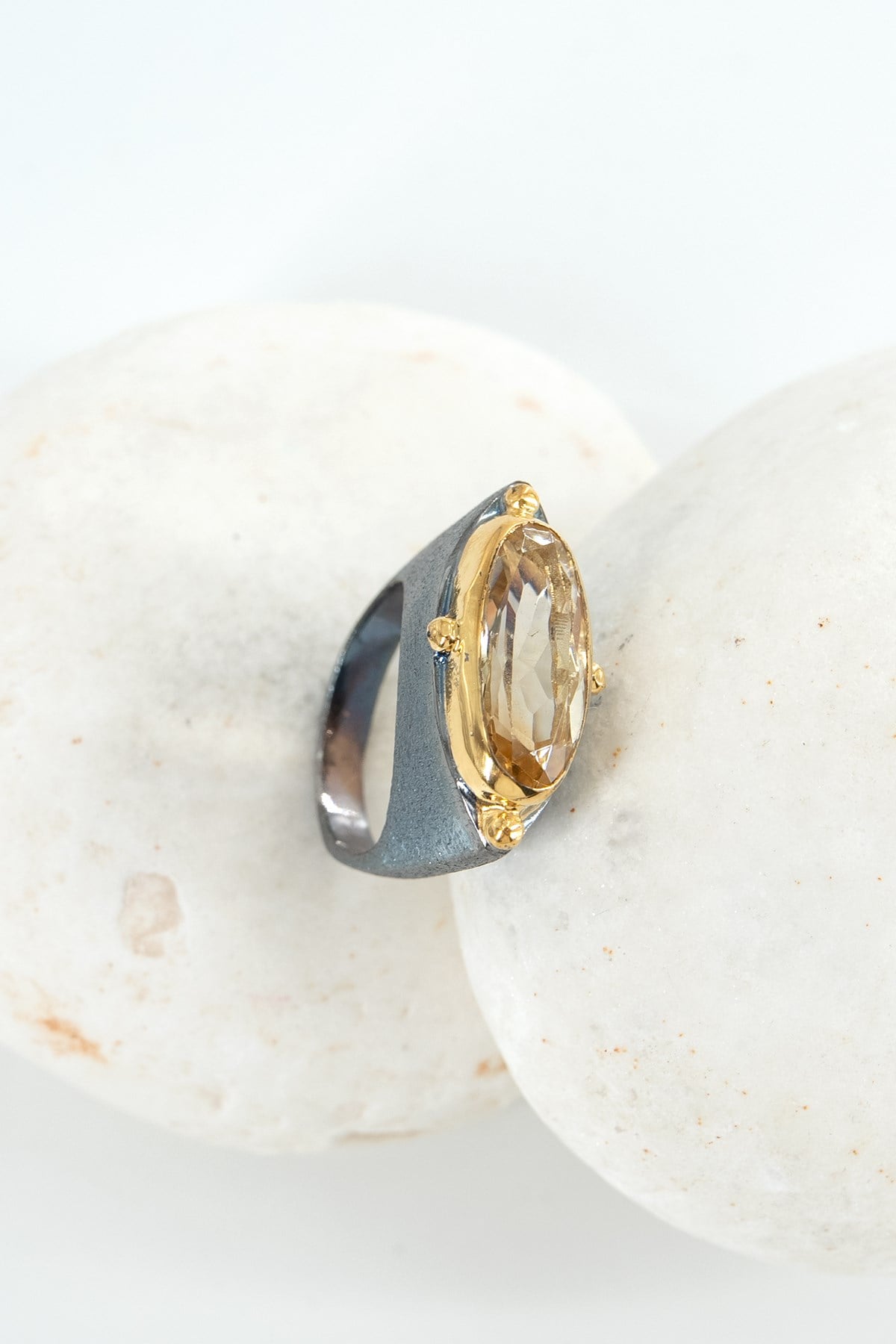 Citrino con Pietra Oro Placcato Design Anello