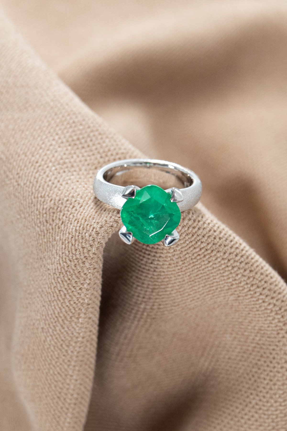 Tanzanite Citrino Cianite Ametista Paraiba Argento Anello