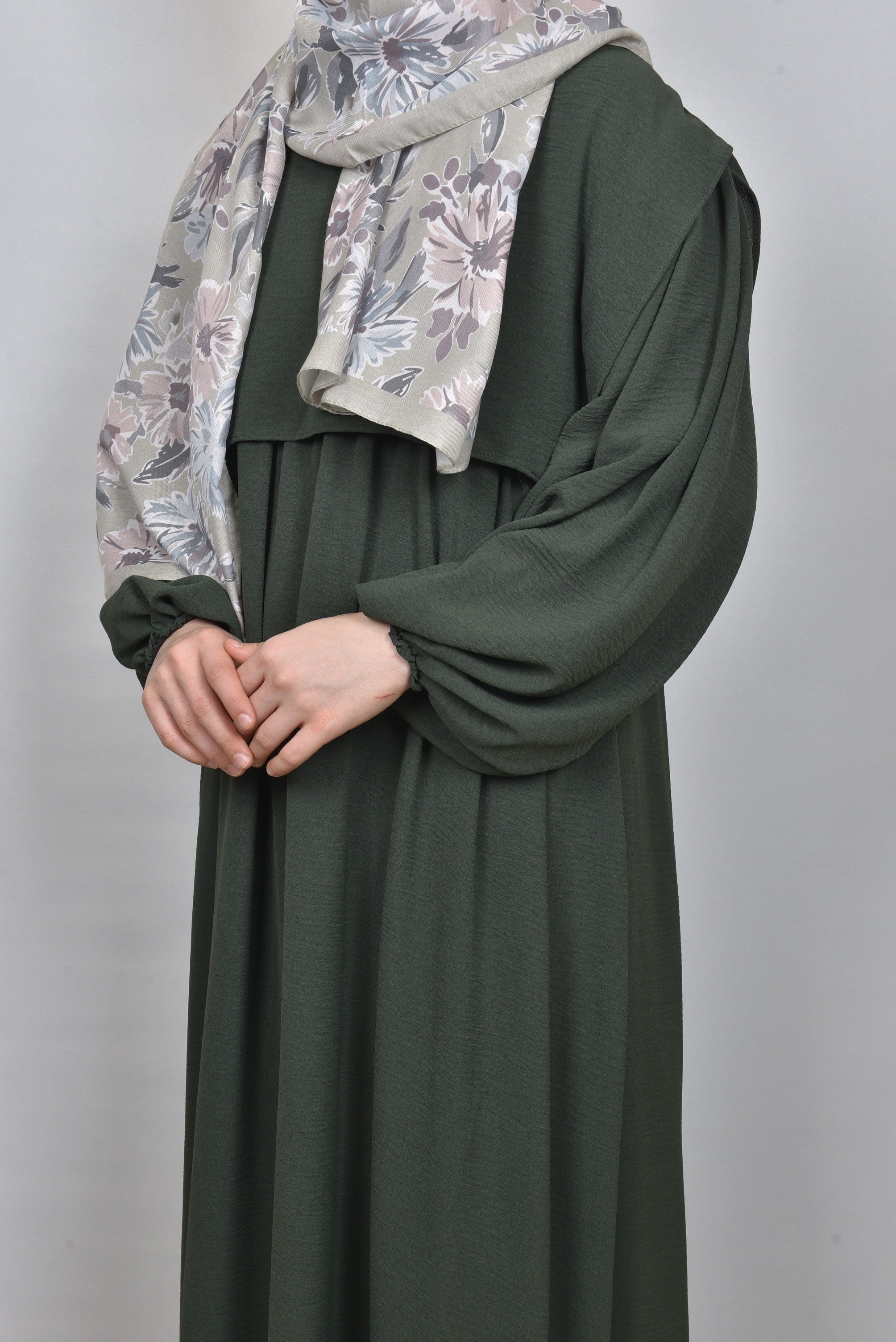 Farah Elbise Haki