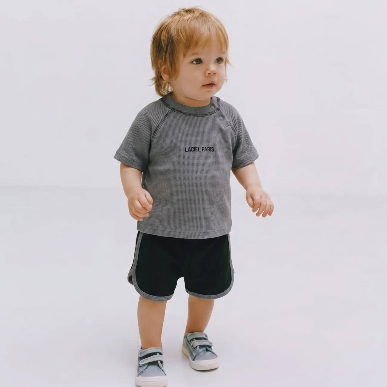  Unisex Bebek Waffle Kumaş Şortlu Takım Gri Siyah Yazlık Kombin