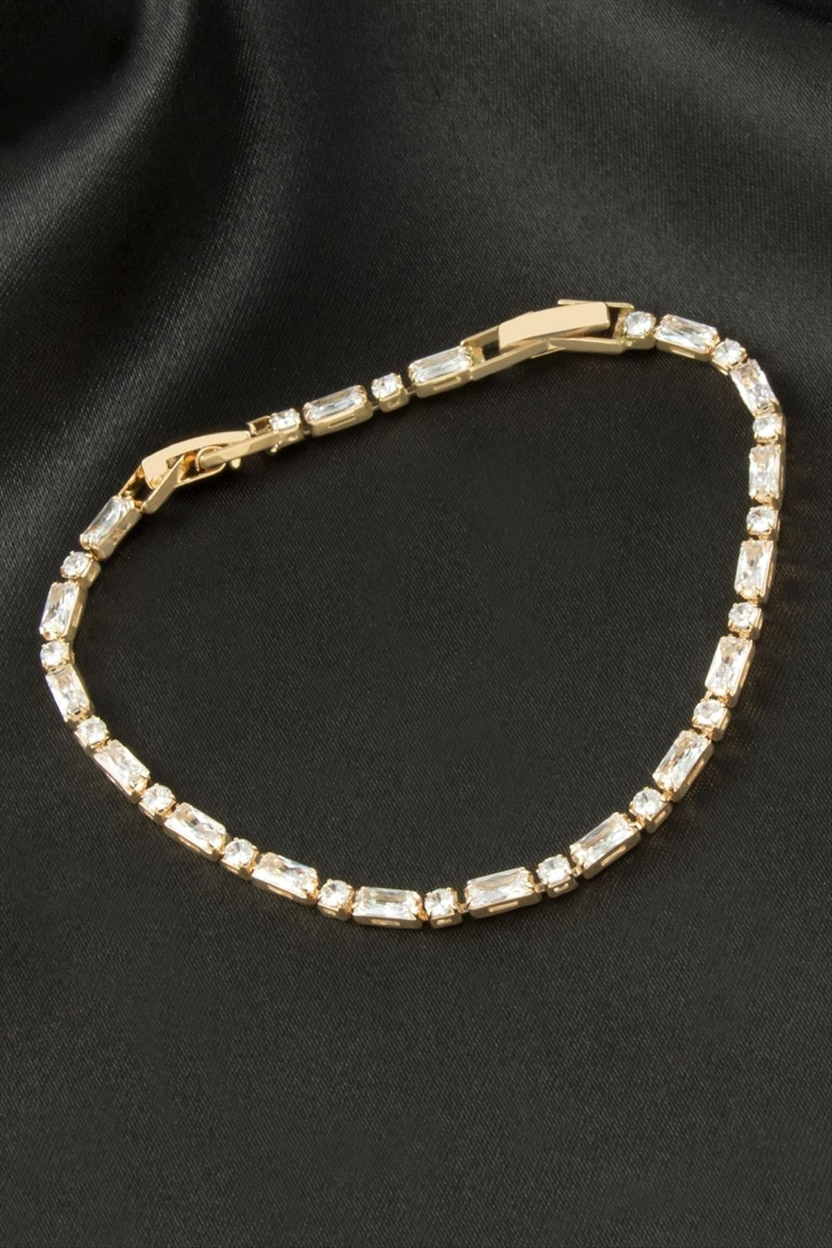 Dikdörtgen Zirkon Taşlı Lüks Kararmaz Bileklik 3*6 Mm