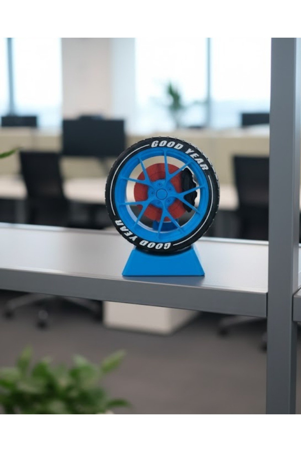 Otomobil Jant Görünümlü Masa Üstü Ofis Süsü