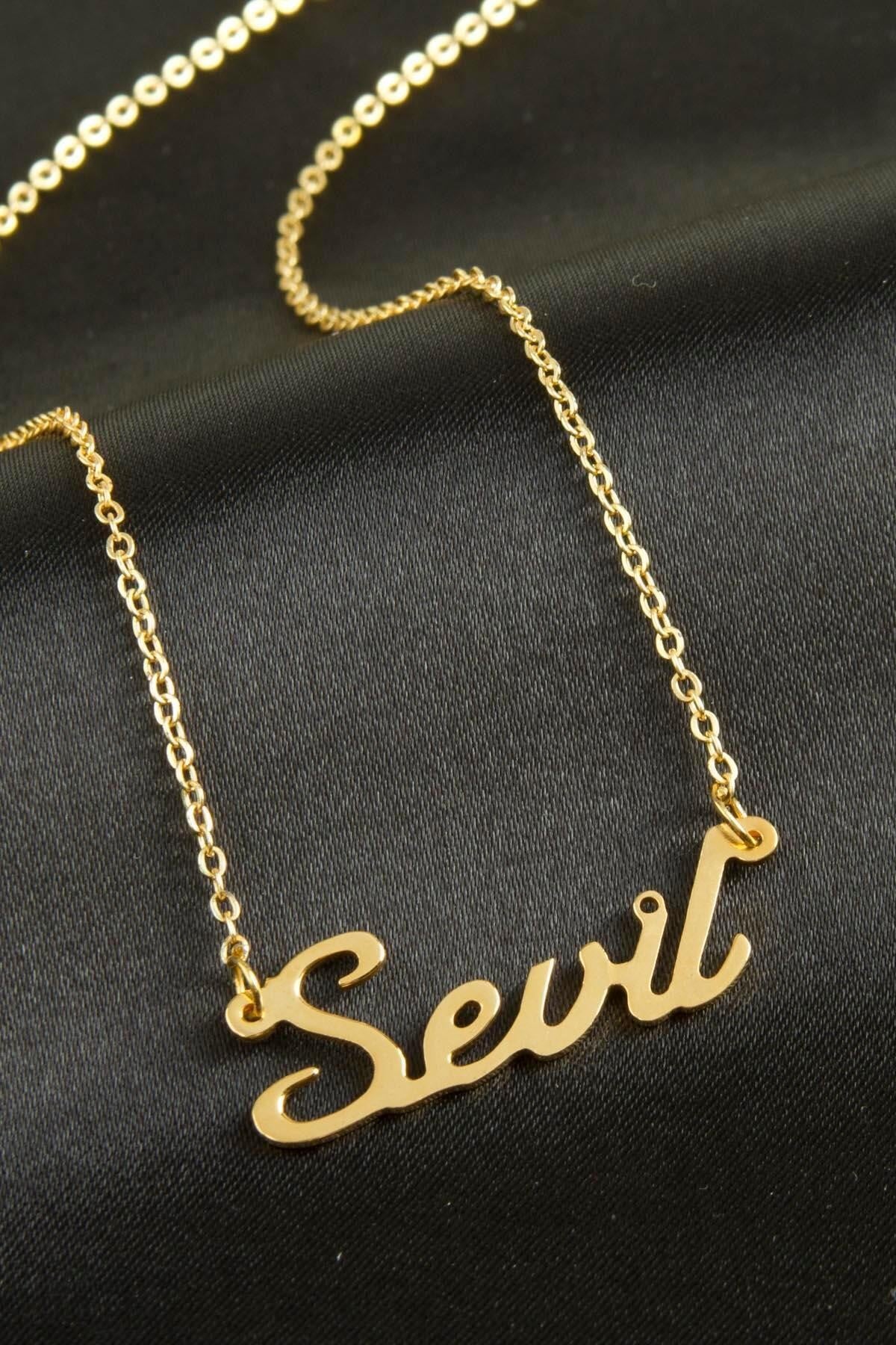 Sevil Isimli Kolye (Kişiye Özel)