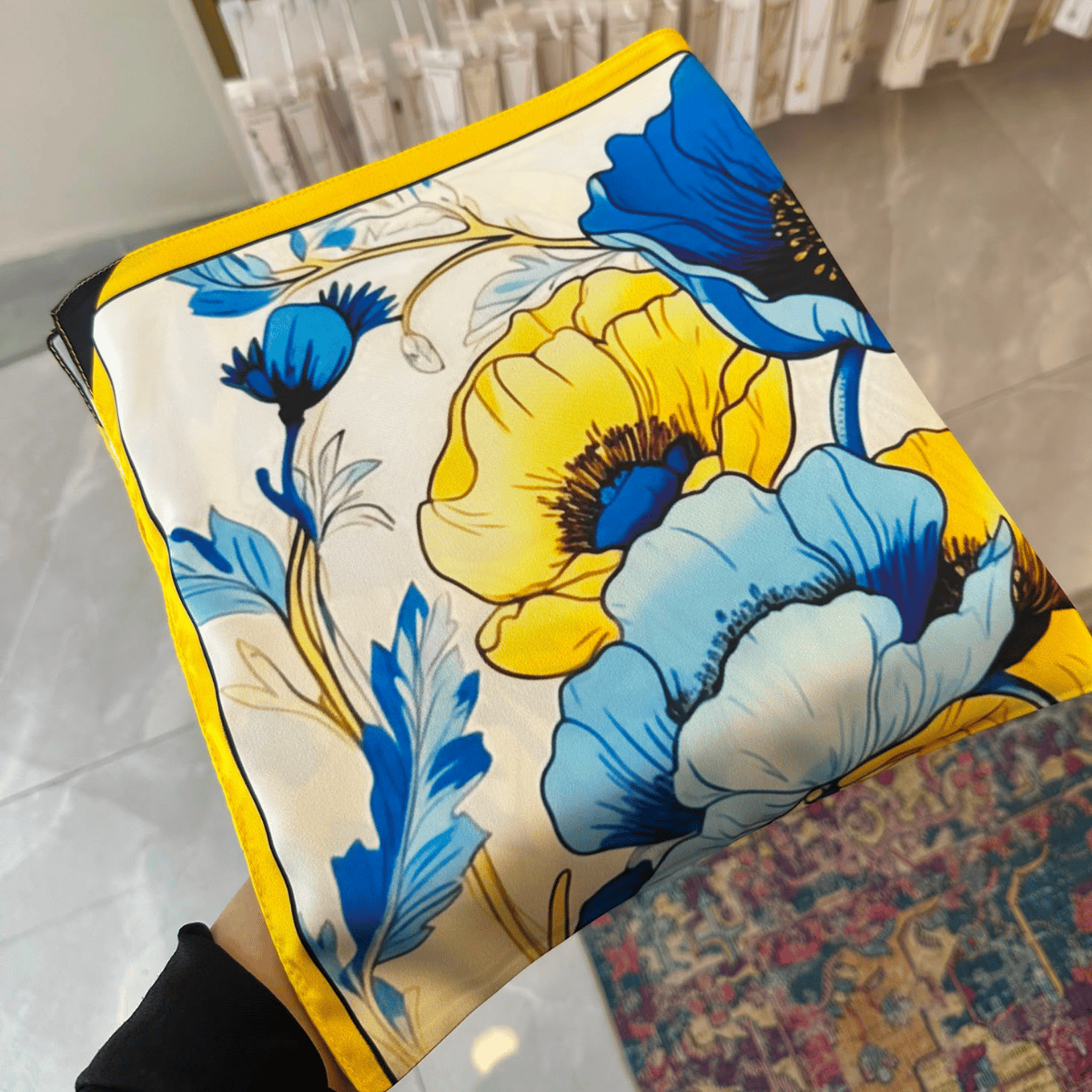 Mavi Anemon 60X60 İpeksi Fular