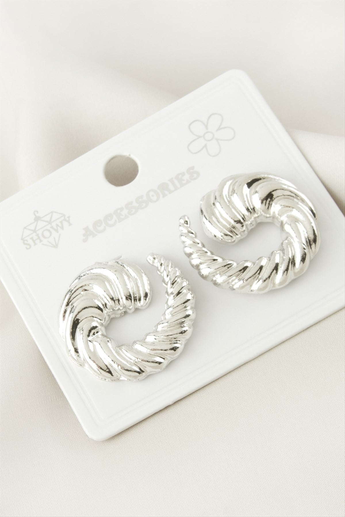Burgulu Metal Küpe