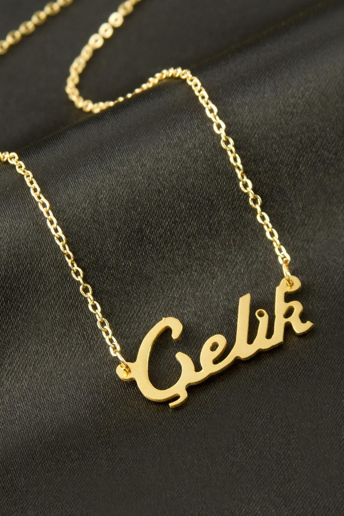 Çelik İsimli Kolye