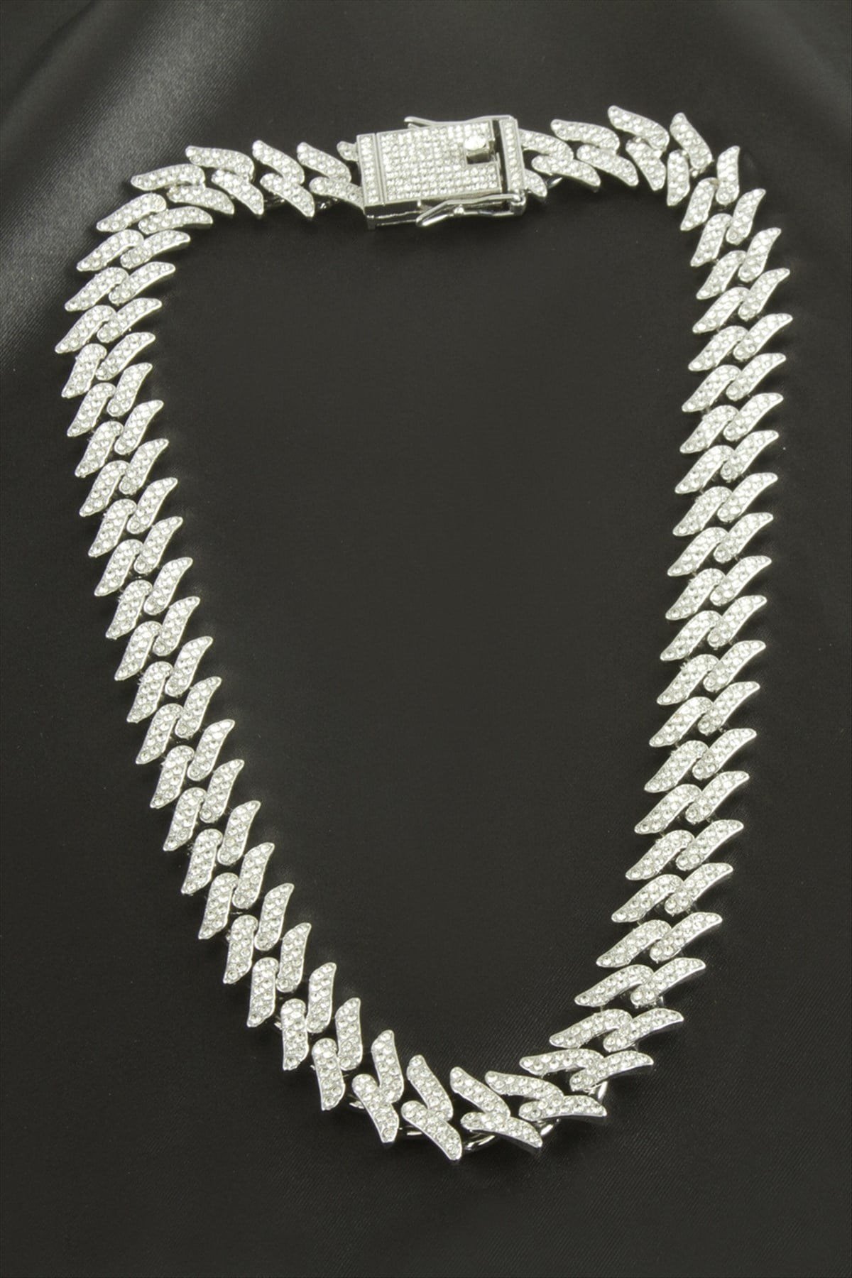 Chain Zirkon Taşlı Lüks Çelik Kolye