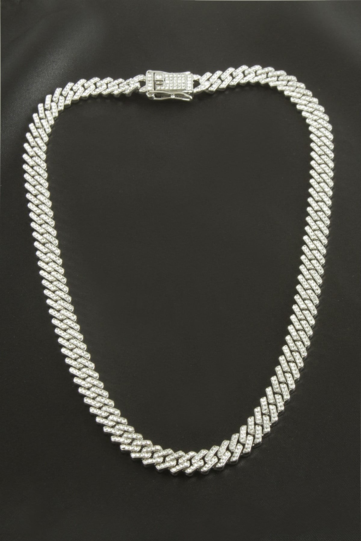 Chain Zirkon Taşlı Lüks Çelik Kolye