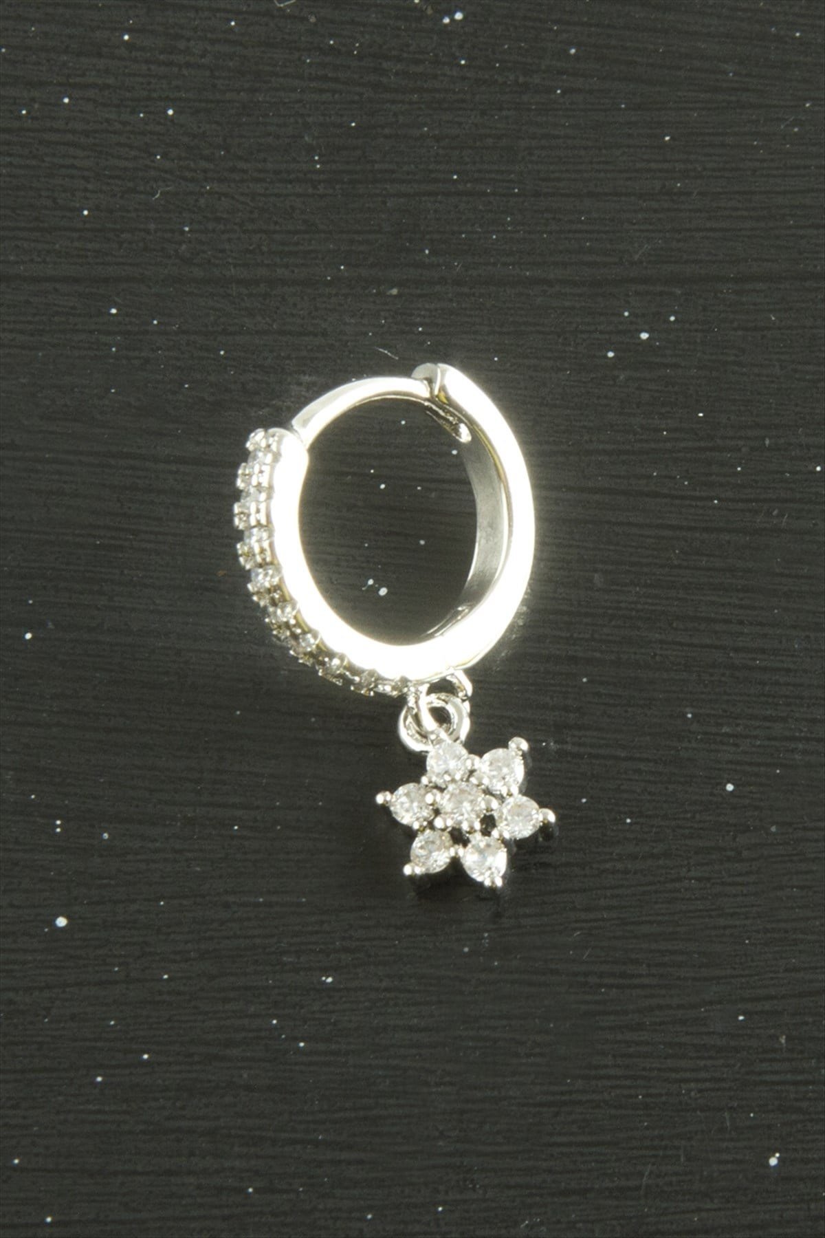 Yıldız Lüks Çelik Kulak Burun Piercing 1 Adet