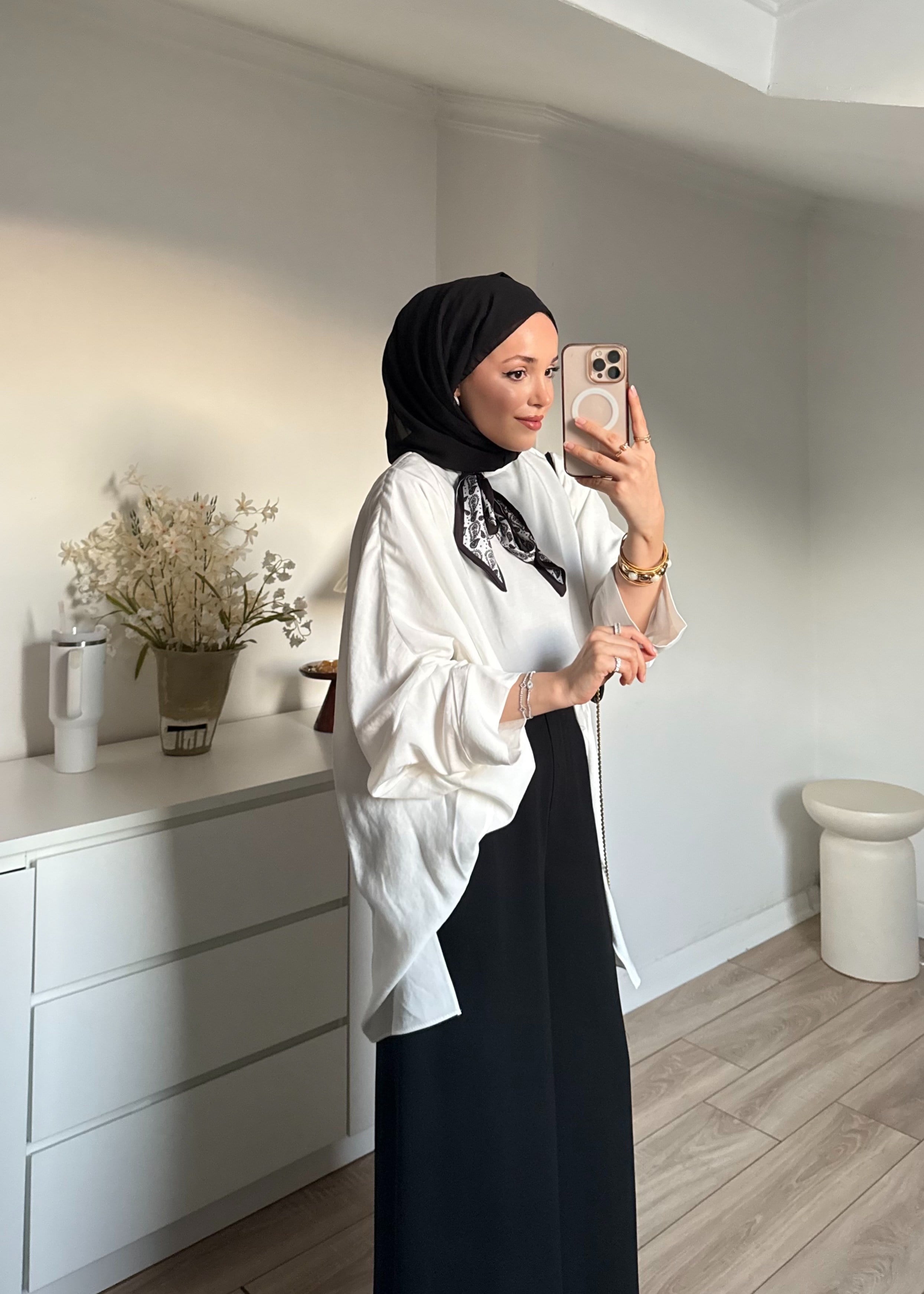 Fularlı Oversize Bluz