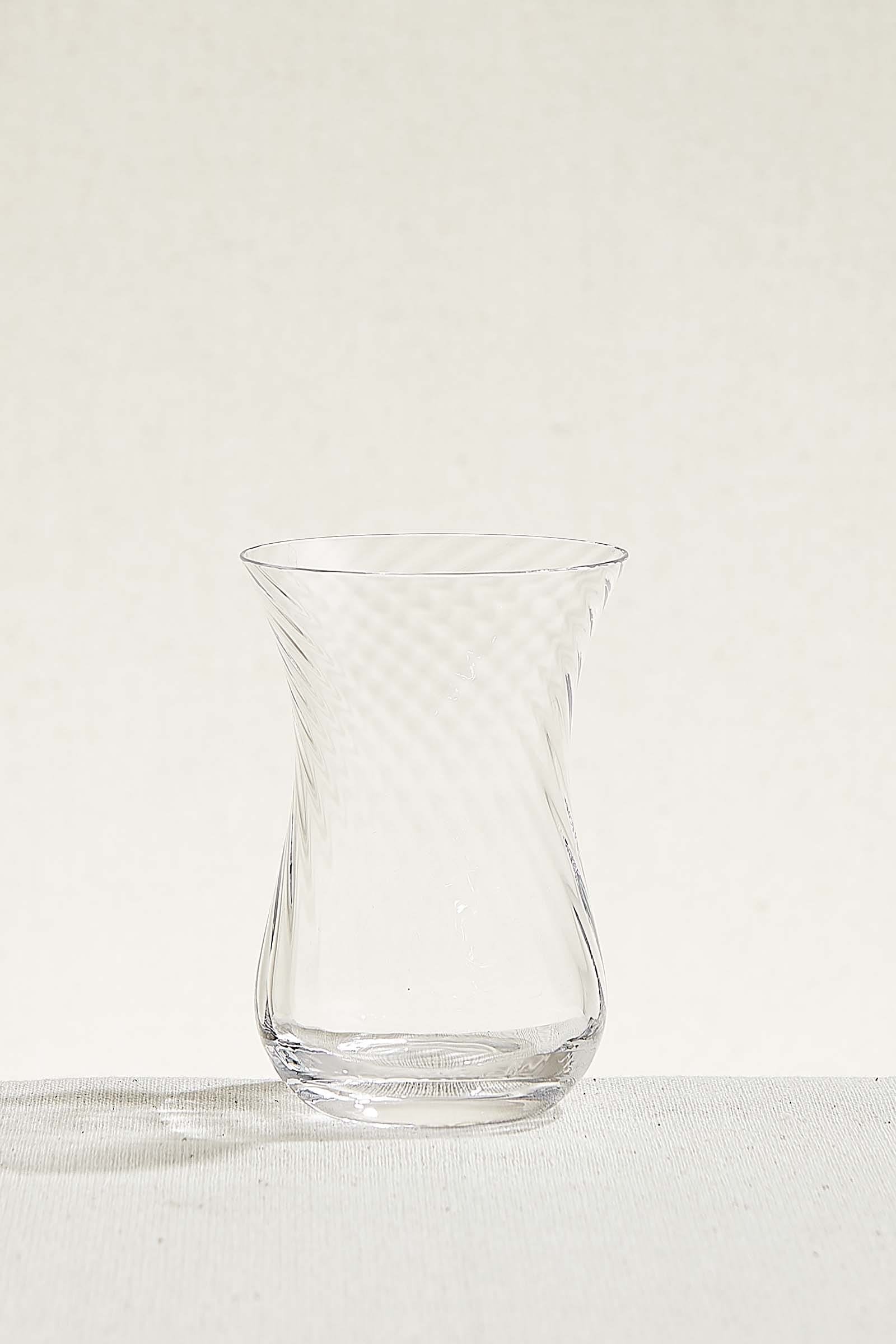 pasabahce-illuzyon-cay-bardagi-145-ml-579-ad.jpg
