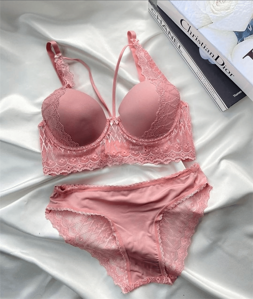 ARONA PEMBE   G284 SÜNGERLİ KALIN ASKI DANTEL FANTAZİ TAKIM