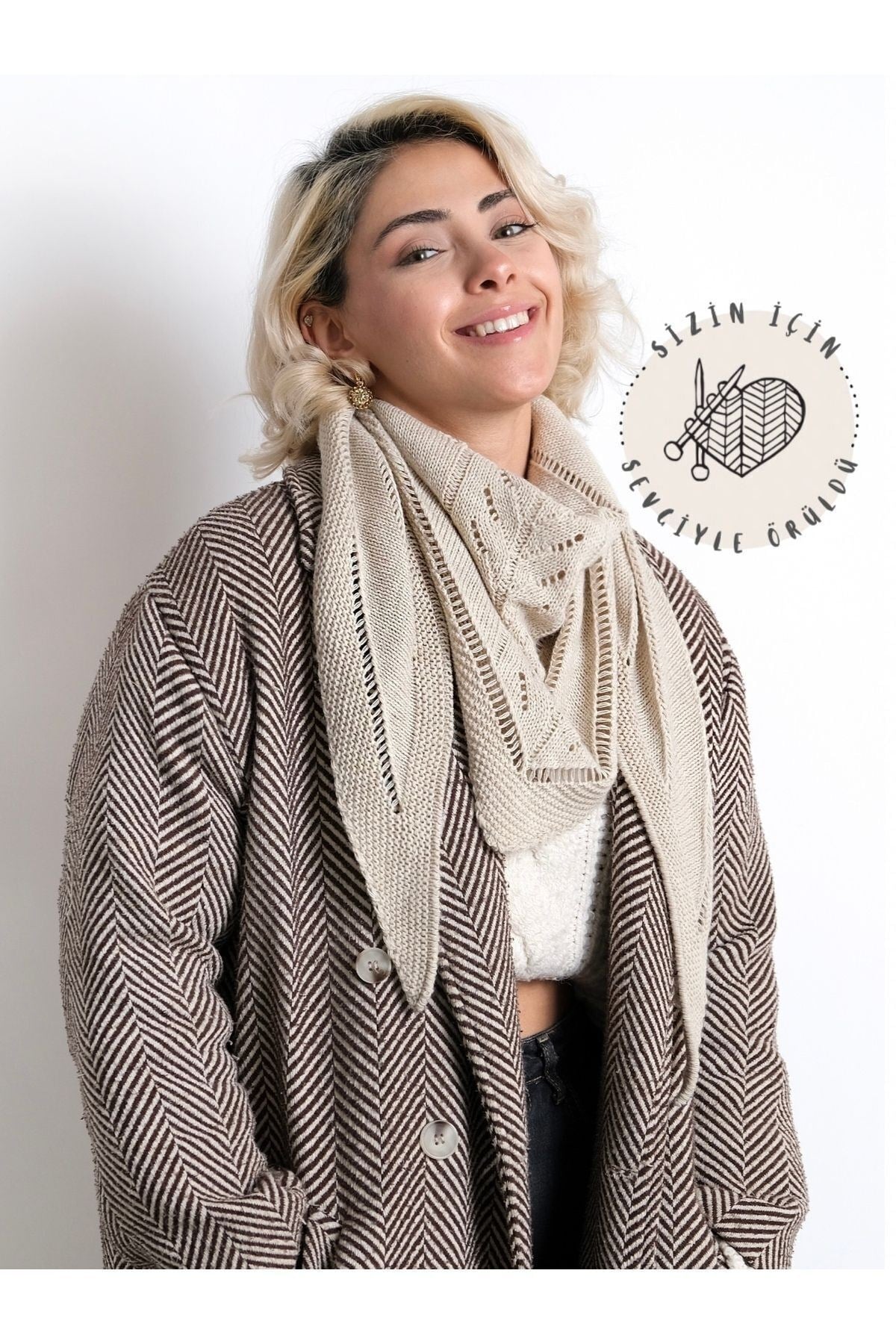 Kadın Triko Örme Üçgen Şal Fular