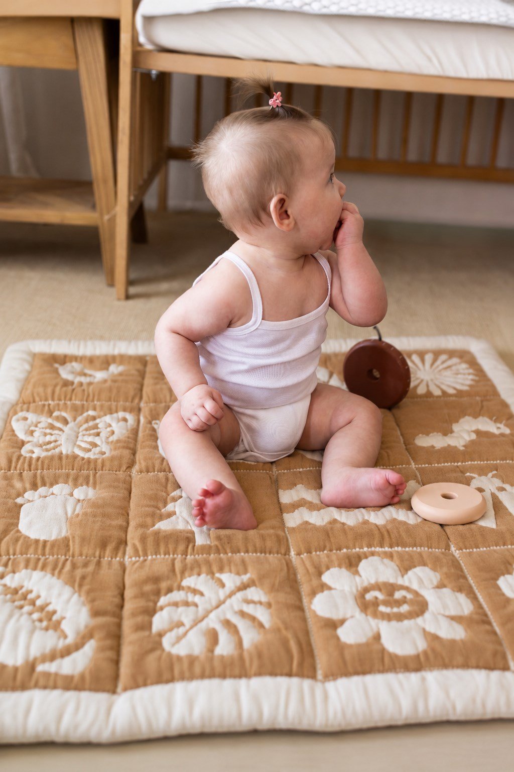 Monti Organik Pamuk Emekleme Minderi, Bebek Oyun Matı, Çift Taraflı Montessori Tasarım 100x100 cm