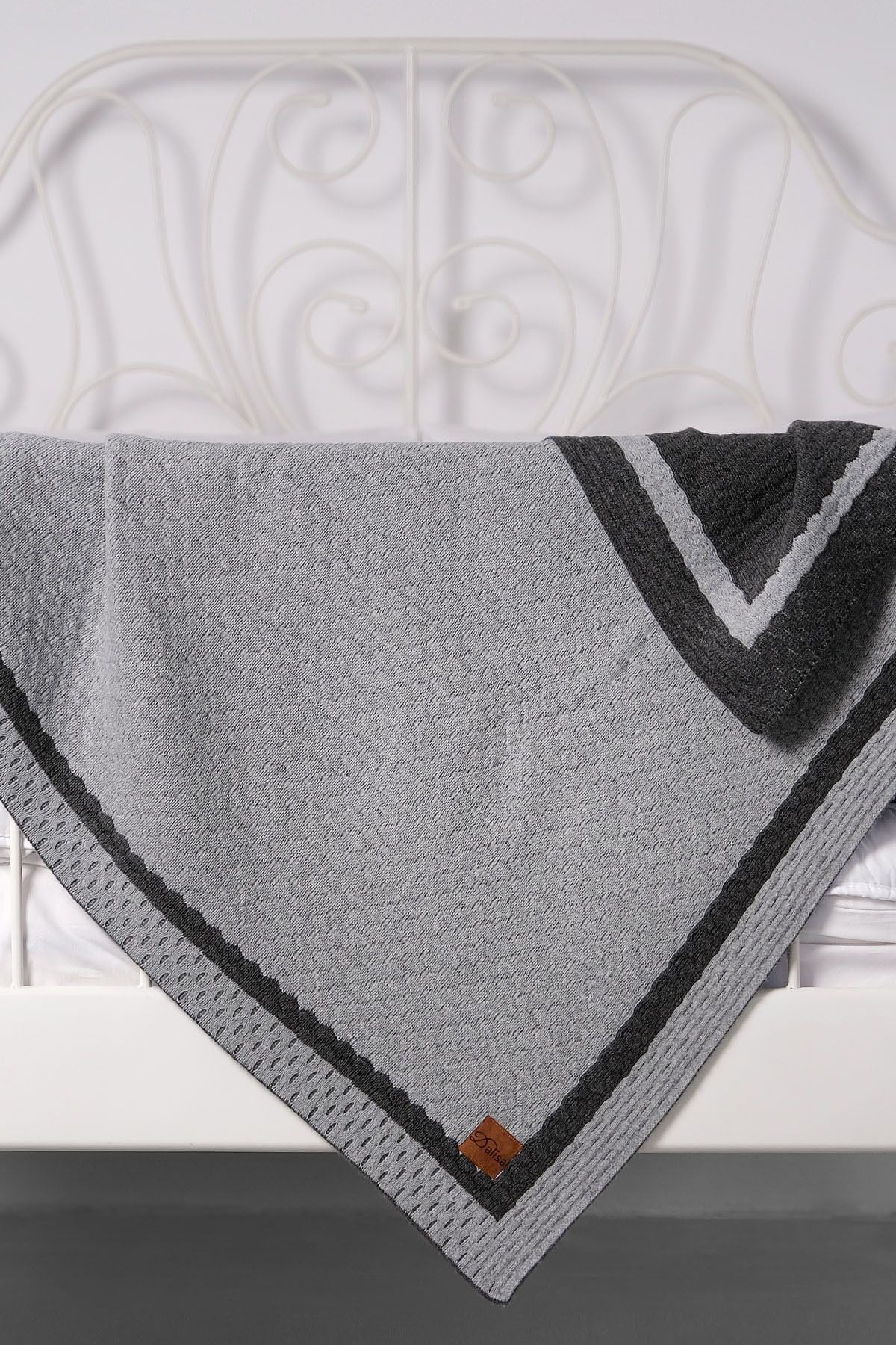 Shell Çift Taraflı Triko Örgü Diz Üstü Tv Battaniyesi, Çocuk Battaniyesi