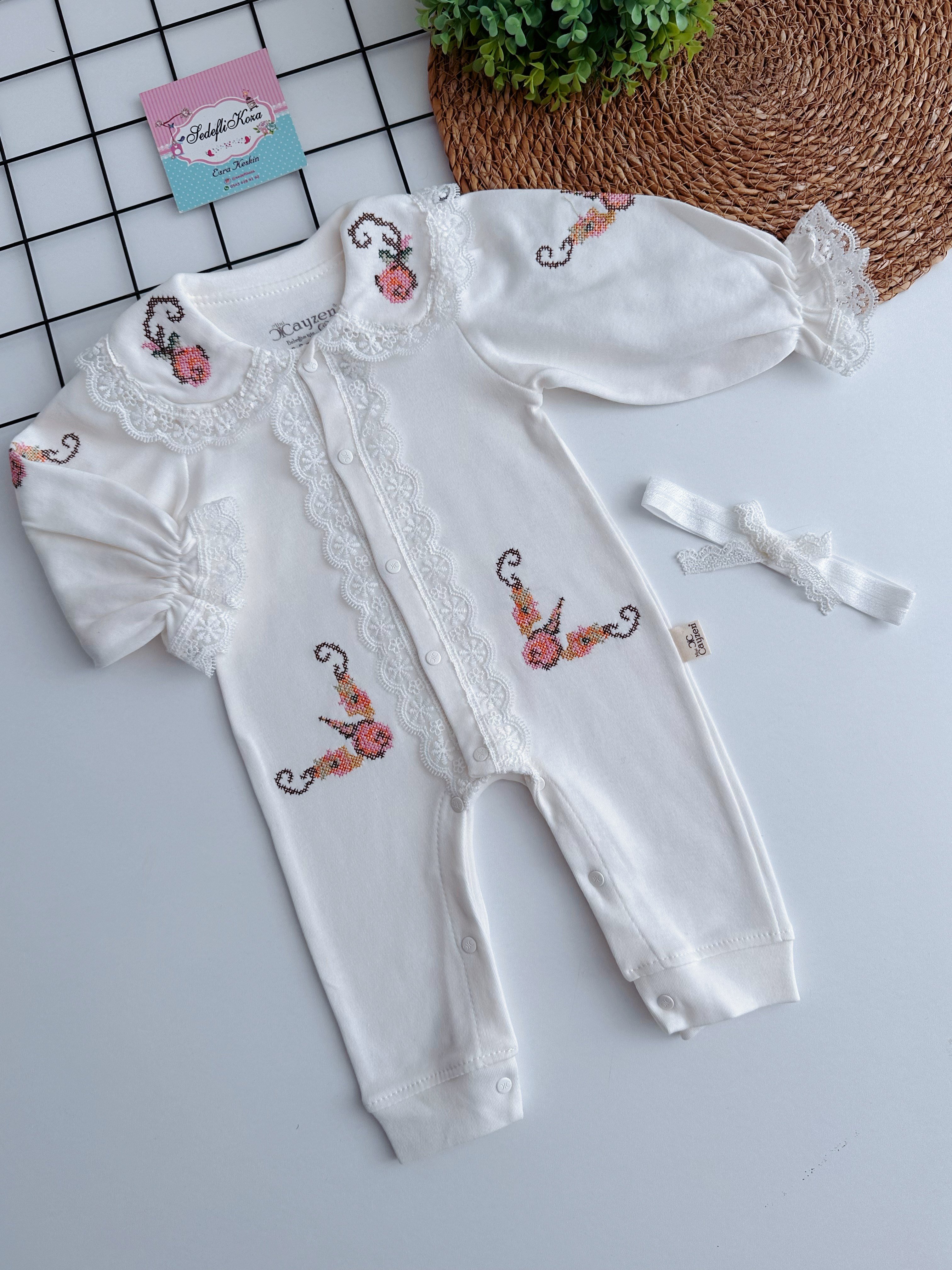 Kibar kanaviçe nakışlı tulum set - Ekru