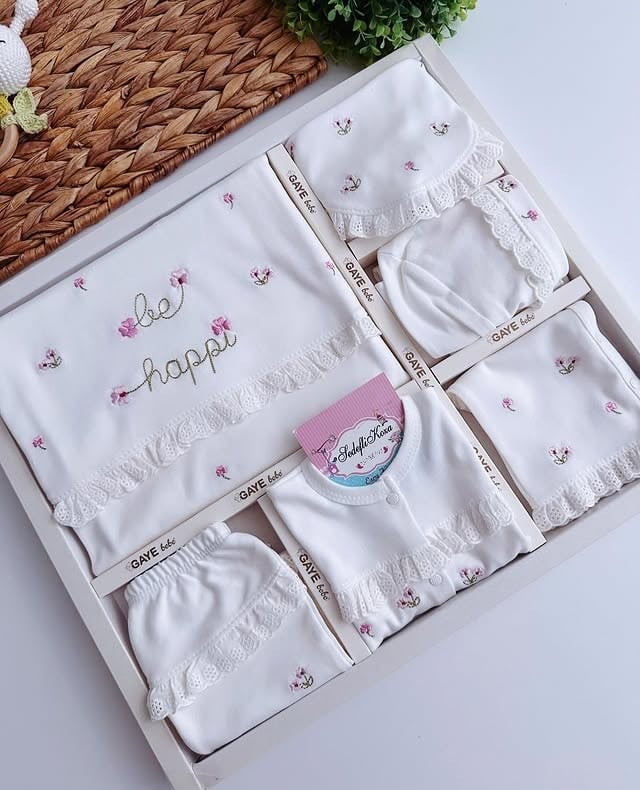 Kibar Nakışlı Fisto Detaylı 10Parça Tam Set Hastane Çıkışı