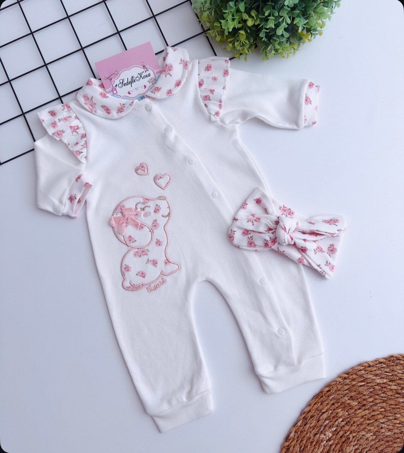 Kibar nakışlı tulum bandana takım
