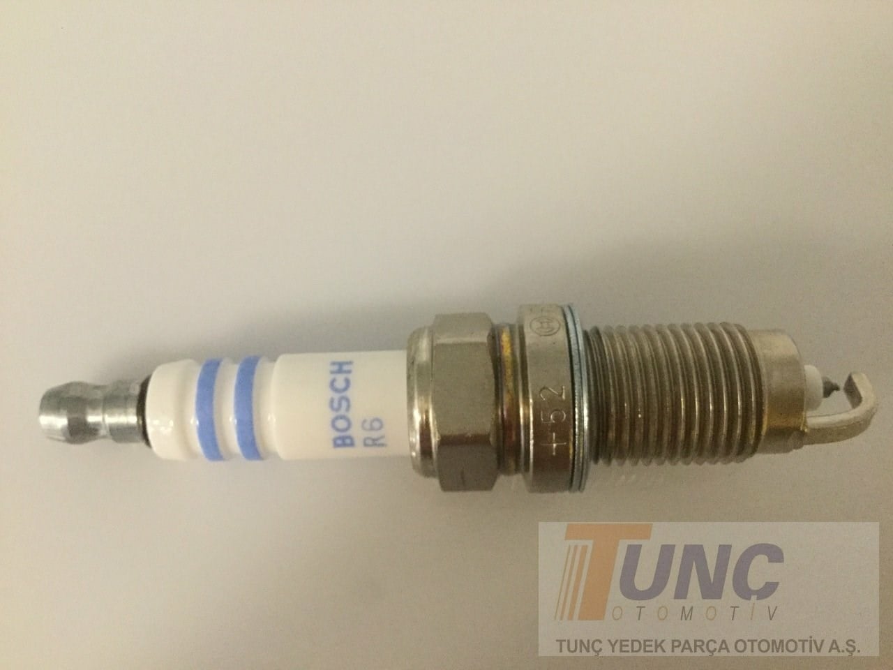 BOSCH 0 242 236 566 Buji 101000062AB uygun fiyat hızlı kargo