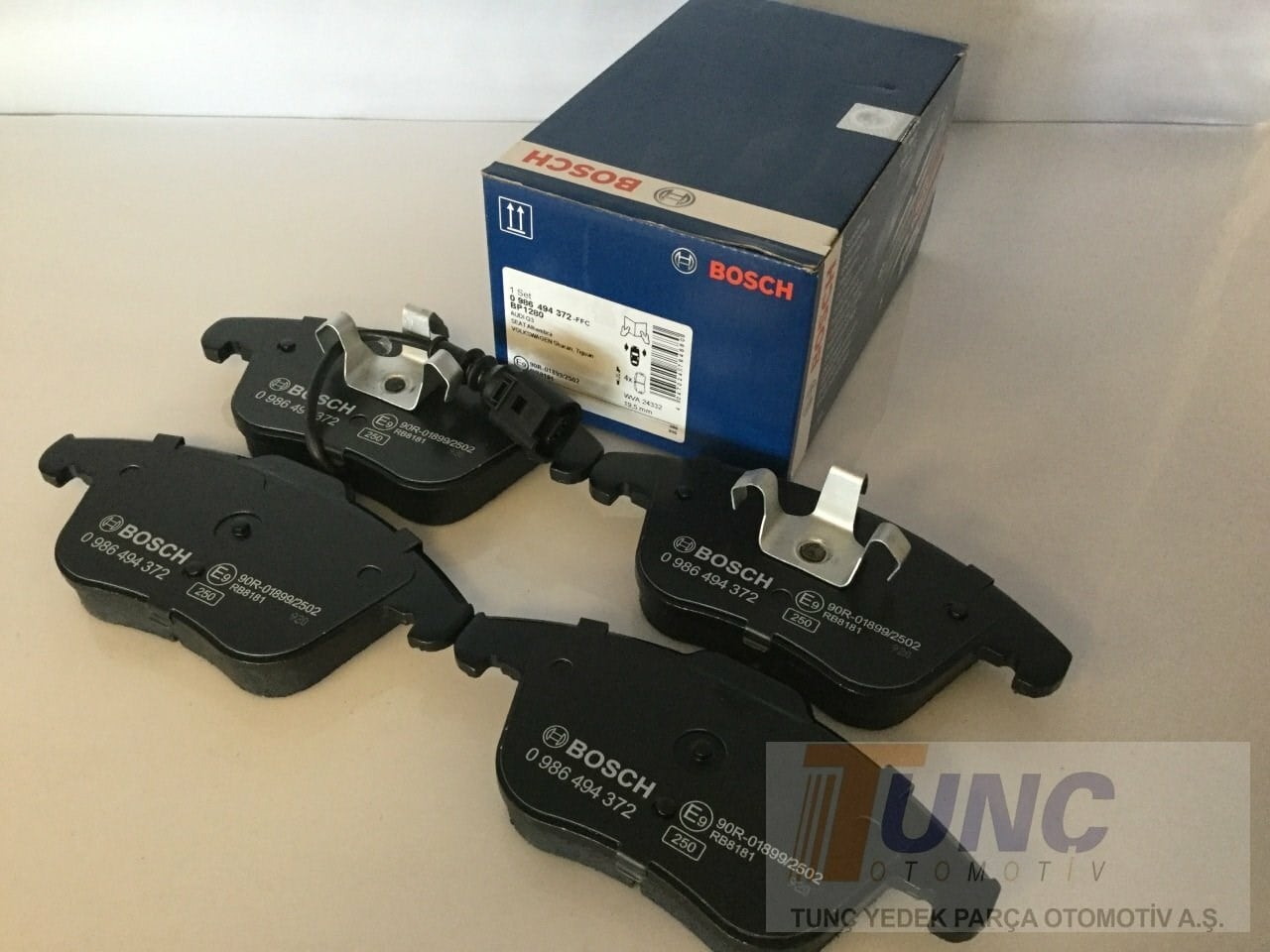 BOSCH 0 986 494 372 Fren Balatası 5N0698151 uygun fiyat hızlı kargo