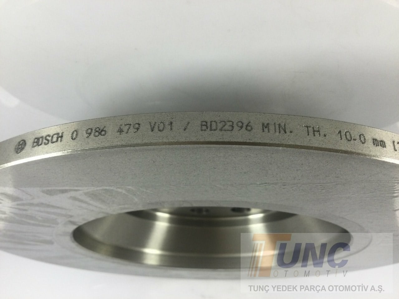 BOSCH 0 986 479 V01 Fren Diski 3Q0615601A uygun fiyat hızlı kargo