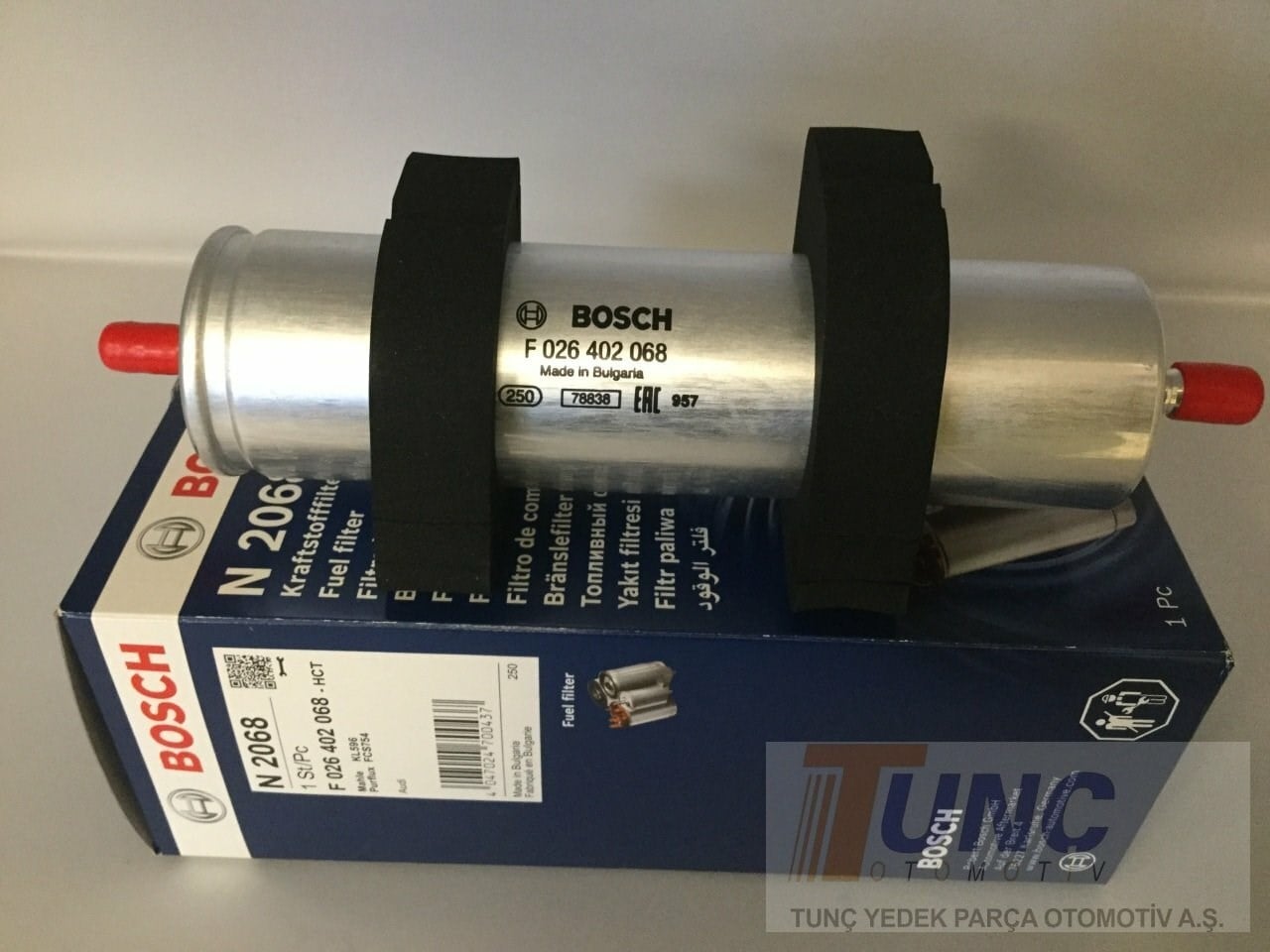 BOSCH F 026 402 068 Yakıt Filtresi 8T0127401A uygun fiyat hızlı kargo