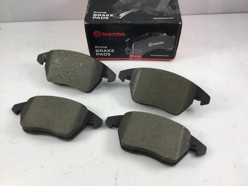 BREMBO P 61 076 Fren Balatası 8X0698151 uygun fiyat hızlı kargo