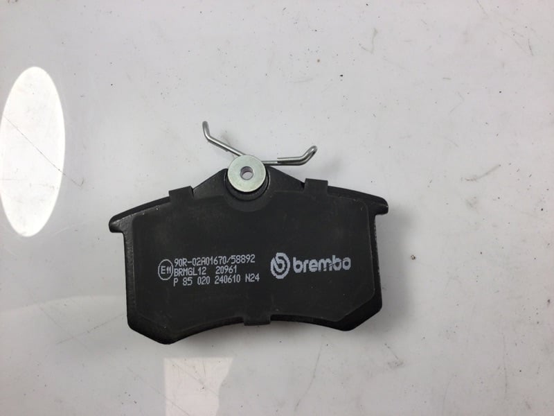 BREMBO P85020 Fren Balatası 1J0698451J uygun fiyat hızlı kargo