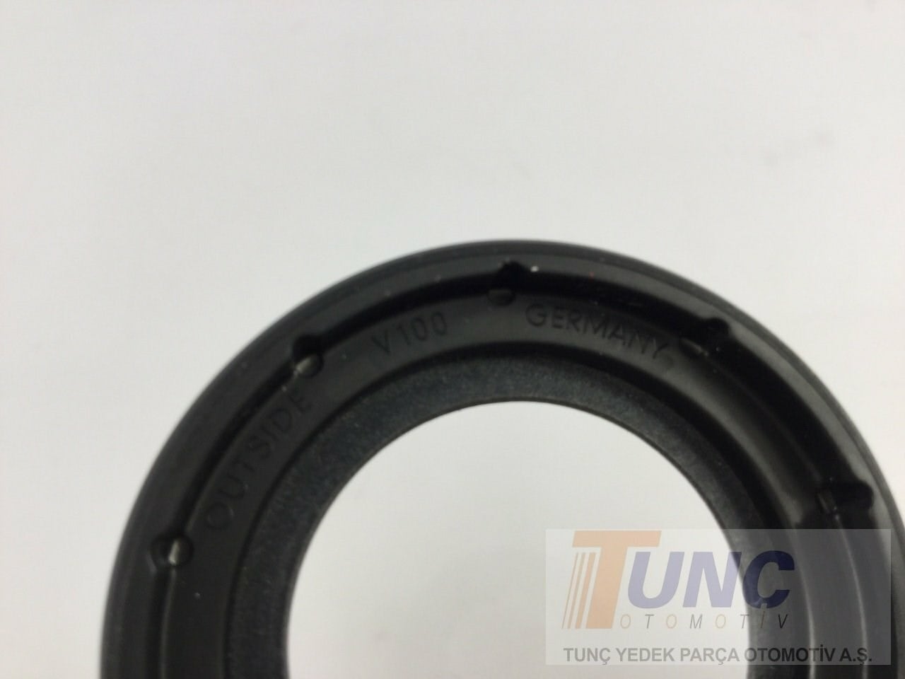 ELRING 897 690 Yağ Keçesi 03L103085C uygun fiyat hızlı kargo
