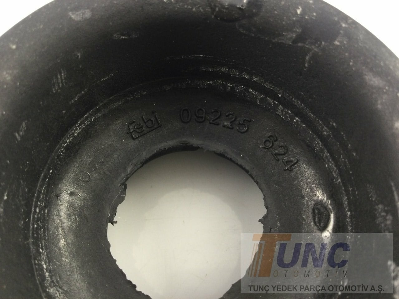 FEBI BILSTEIN 09226 Amortisör Takozu 6N0412331A uygun fiyat hızlı kargo