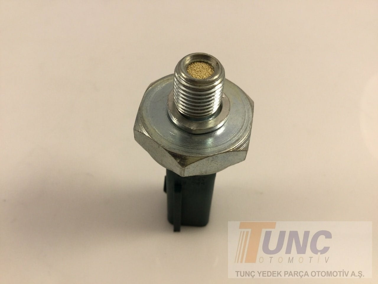FEBI BILSTEIN 37031 Yağ Basınç Sensörü 03C919081 uygun fiyat hızlı kargo