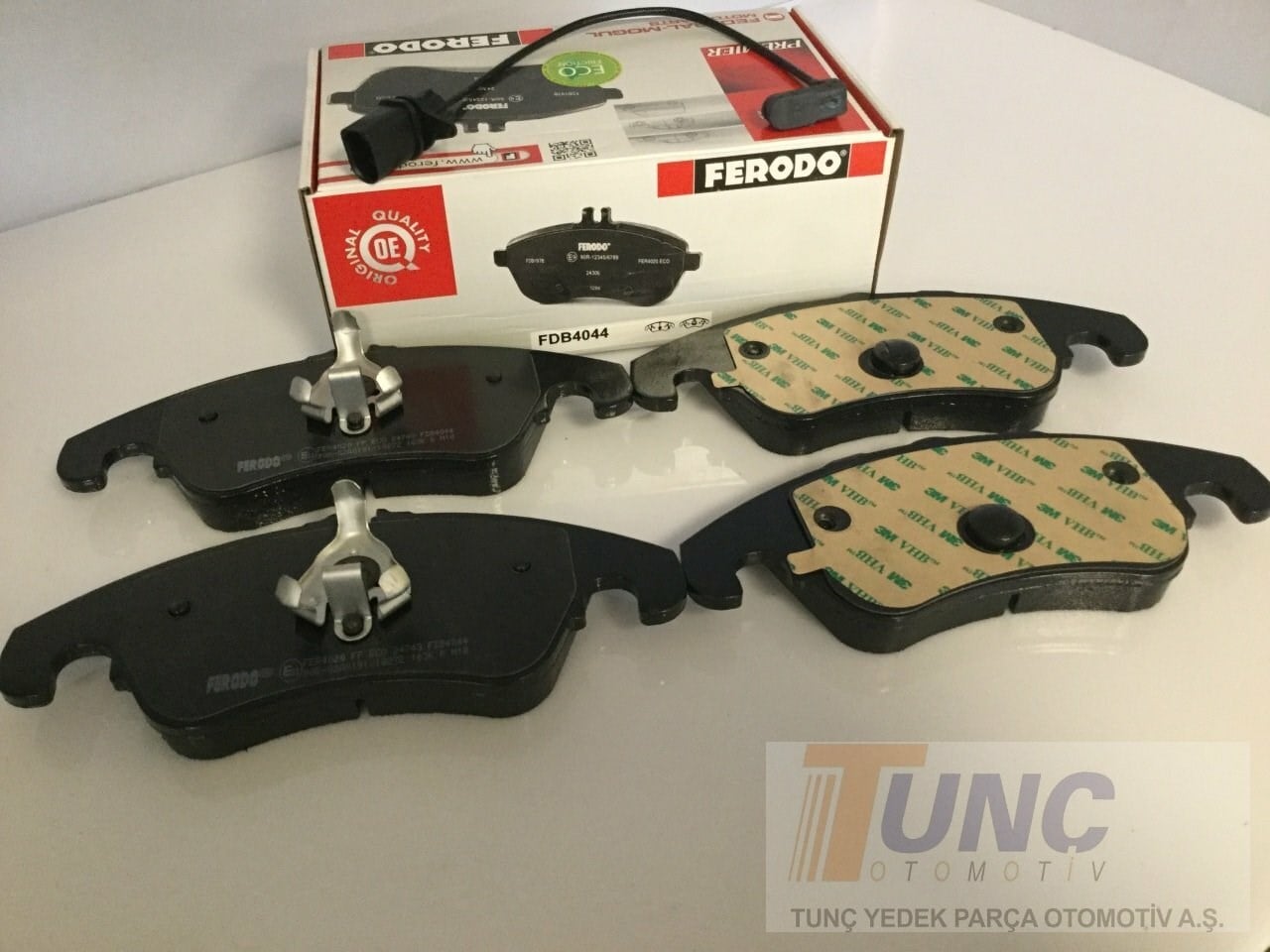 FERODO FDB4044 Fren Balatası 8K0698151H uygun fiyat hızlı kargo