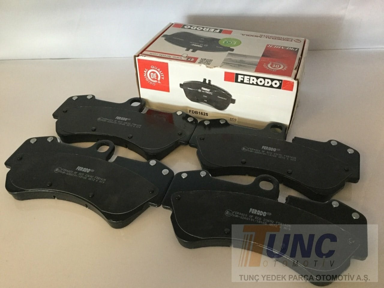 FERODO FDB1625 Fren Balatası 7L0698151S uygun fiyat hızlı kargo