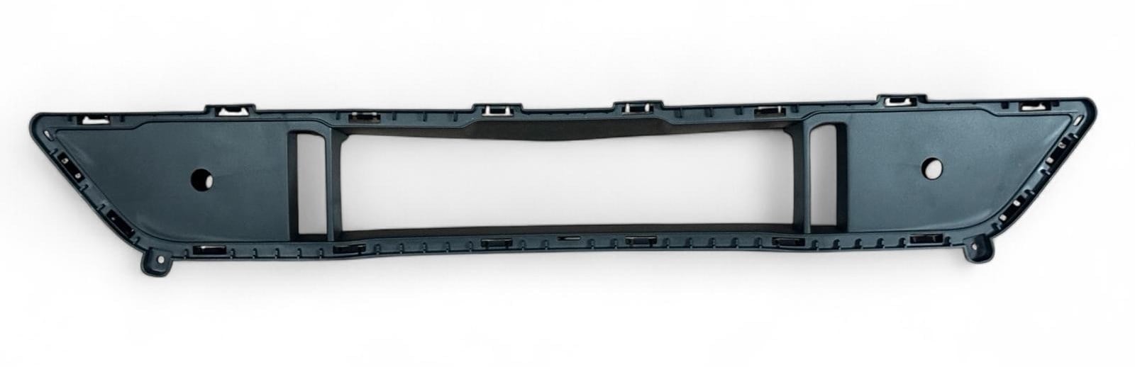GKL 296811 Ön Panjur Alt Havalandıma Izgarası Amarok 2023 2HJ853684G uygun fiyat hızlı kargo